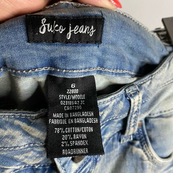 Suko Jeans Women's Road Runner Crop Denim Jeans - Picture 7 of 8